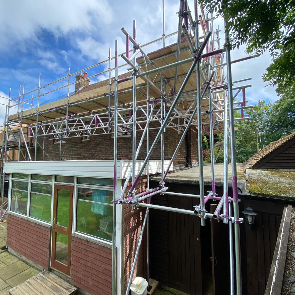 SUSSEX SCAFFOLDING TEMPORARY ROOF WEST SUSSEX ARUNDEL